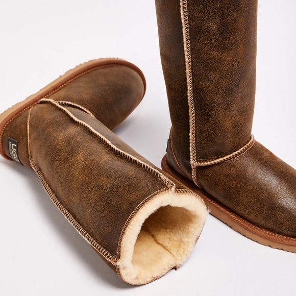 Ugg since 1974 Women's Classic Bomber Tall boots - Picture 7 of 7